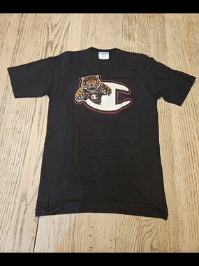 Vintage Champion Black Tee with Tiger Crest Men's Small